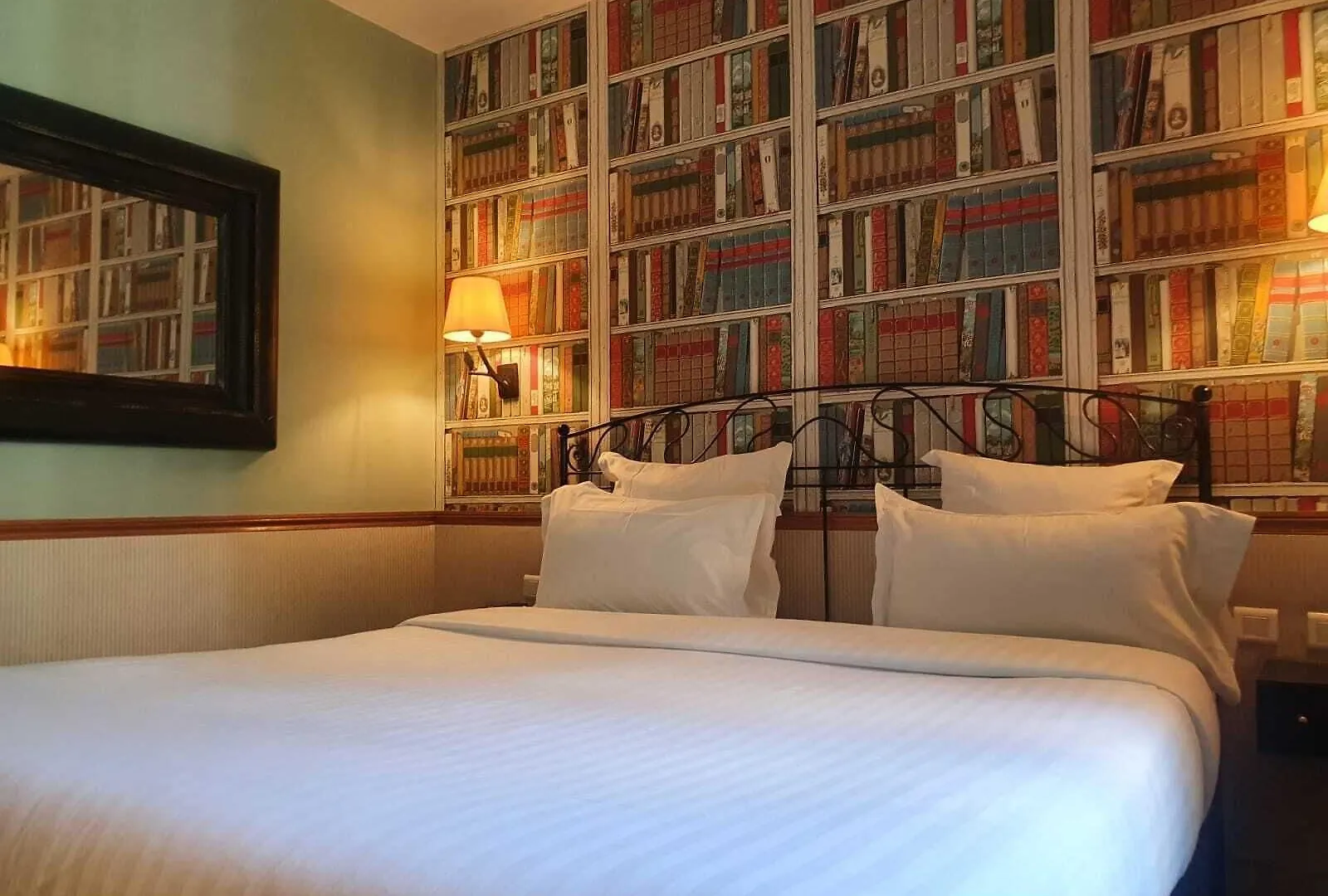 Le Relais Saint Sulpice Hotel Paris